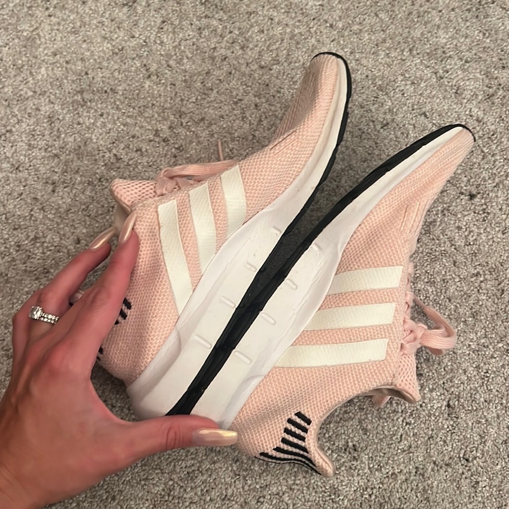 Adidas Swift running